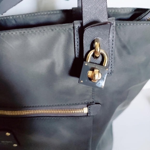 HENRI BENDEL Jetsetter Nylon Shopper Tote Gray with Gold Hardware Large - Picture 6 of 14
